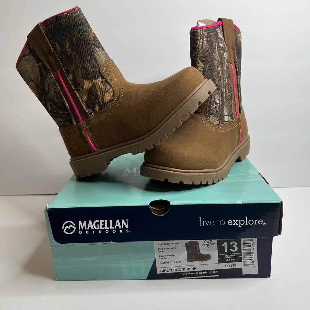 NWT Magellan Outdoors Girls' Tan and Pink Boots